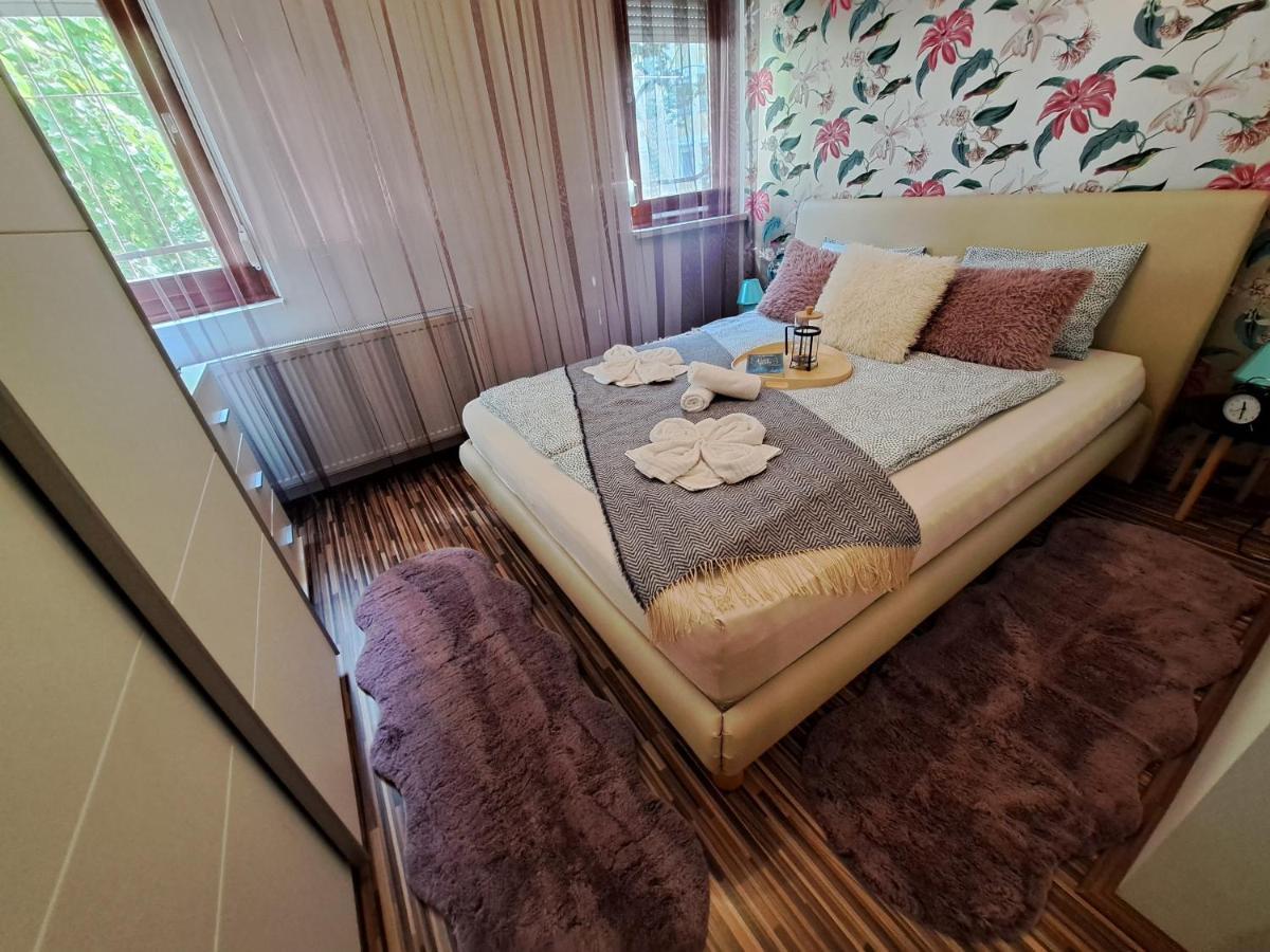Appartement Wanderer Station à Debrecen Extérieur photo